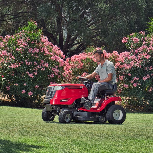 giardiniere e giardinaggio Porto Cervo